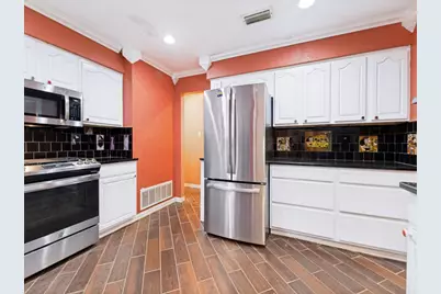 829 Broadmoor Drive, Mesquite, TX 75149 - Photo 11