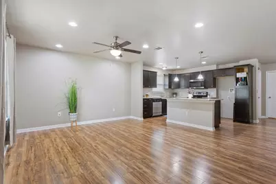 605 Powers Street, Lacy Lakeview, TX 76705 - Photo 5