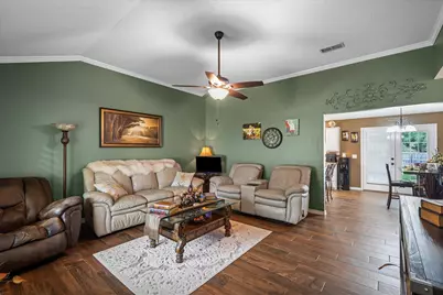 111 Dogwood Place, Van, TX 75790 - Photo 5