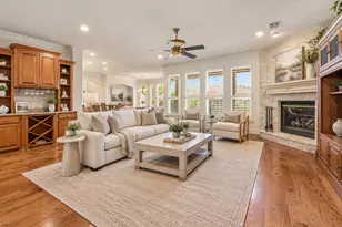 2707 Harborside Dr, Granbury, TX 76048 - Photo 5