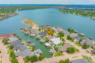 2707 Harborside Dr, Granbury, TX 76048 - Photo 37