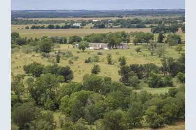 204 County Road 443, Chilton, TX 76632 - Photo 1