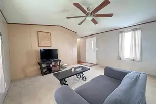 204 County Rd 443, Chilton, TX 76524 - Photo 19