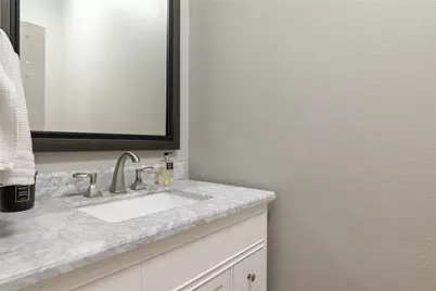 1016 Pebblecreek Drive, Burleson, TX 76028 - Photo 23