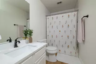 1016 Pebblecreek Dr, Burleson, TX 76028 - Photo 35