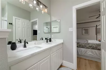 1016 Pebblecreek Drive, Burleson, TX 76028 - Photo 29