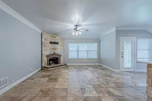 8220 Mossberg Dr, Arlington, TX 76002 - Photo 7