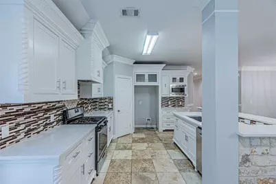 8220 Mossberg Drive, Arlington, TX 76002 - Photo 13