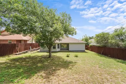 4809 Maryannes Meadow Drive, Lake Worth, TX 76135 - Photo 25