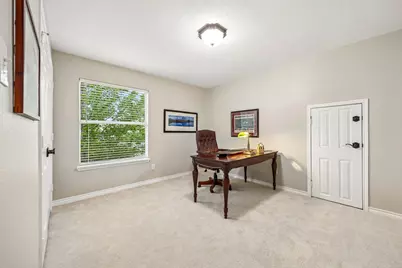 1300 Edgewood Court, Carrollton, TX 75007 - Photo 33