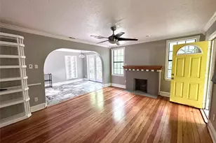 8619 Groveland Dr, Dallas, TX 75218 - Photo 9