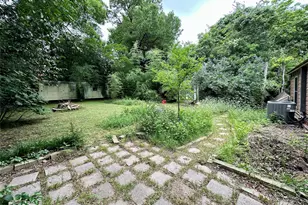 8619 Groveland Dr, Dallas, TX 75218 - Photo 19