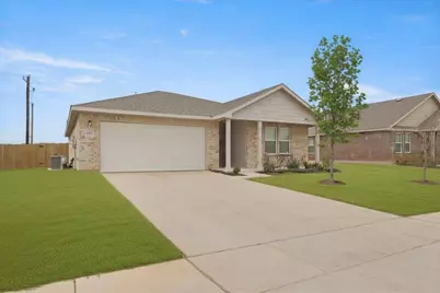513 Jameson Street, Springtown, TX 76082 - Photo 1