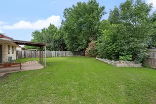 657 Sue Ann Ln, Burleson, TX 76028 - Photo 17