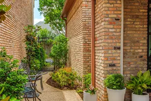 7233 Helsem Bend, Dallas, TX 75230 - Photo 37