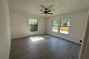 3910 Johnson St, Greenville, TX 75401 - Photo 5