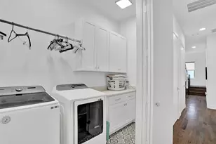 13001 Hutton Dr, Farmers Branch, TX 75234 - Photo 29