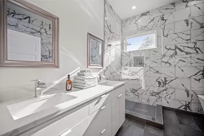 1350 Strickland Street, Dallas, TX 75216 - Photo 21
