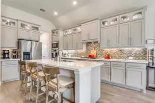 9759 Hickory Hill Rd, Frisco, TX 75035 - Photo 11