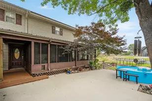 243 Autumn Wood Trail, Gun Barrel City, TX 75156 - Photo 5