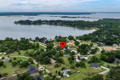 243 Autumn Wood Trail, Gun Barrel City, TX 75156 - Photo 5