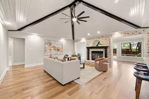 2335 Los Robles St, Grapevine, TX 76051 - Photo 3