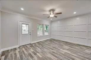 1707 Ash Crescent St, Fort Worth, TX 76104 - Photo 7