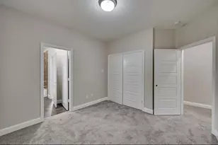 1707 Ash Crescent St, Fort Worth, TX 76104 - Photo 15