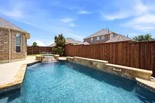 486 Hilltop Dr, Murphy, TX 75094 - Photo 3