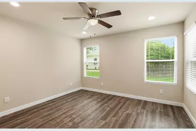 1618 Cleveland Street, Greenville, TX 75401 - Photo 11
