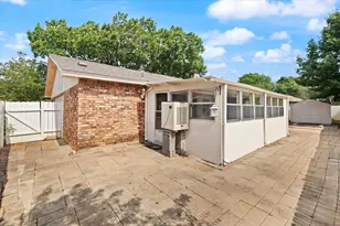 2505 Crestmoor Ct, Arlington, TX 76016 - Photo 31