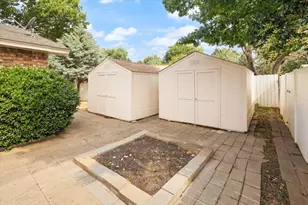 2505 Crestmoor Ct, Arlington, TX 76016 - Photo 31