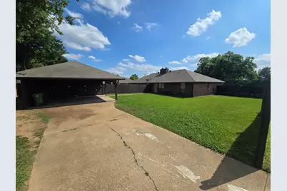 7451 N College Circle, North Richland Hills, TX 76180 - Photo 17