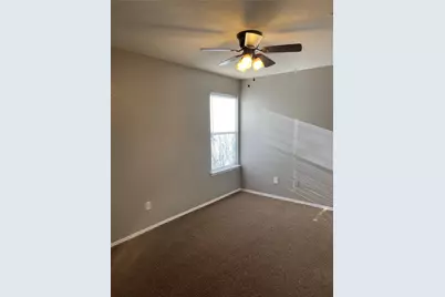 4700 Topaz Lane, Granbury, TX 76049 - Photo 17
