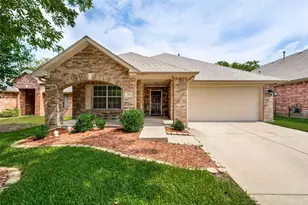 213 Bird Creek Dr, Little Elm, TX 75068 - Photo 1