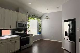 9304 Western Trail, Irving, TX 75063 - Photo 7