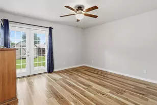 2137 Village Green Dr, Garland, TX 75044 - Photo 19