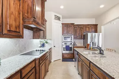 1309 Chisholm Trail Court, Midlothian, TX 76065 - Photo 13