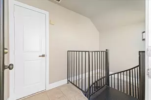 4007 Brownstone Ct, Dallas, TX 75204 - Photo 29