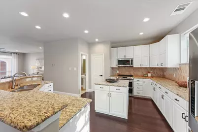 4007 Brownstone Court, Dallas, TX 75204 - Photo 13