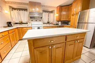 4250 Claremont Dr, Grand Prairie, TX 75052 - Photo 3