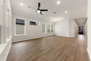 1907 Mitchell Dr, Van Alstyne, TX 75495 - Photo 11