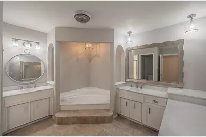 1724 Prestonwood Drive, Arlington, TX 76012 - Photo 19