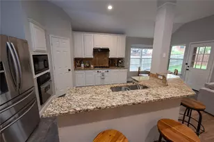 2212 Tralee Cir, McKinney, TX 75072 - Photo 9