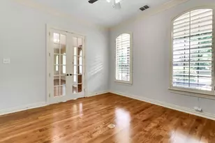 1216 Queen Peggy Ln, Lewisville, TX 75056 - Photo 9