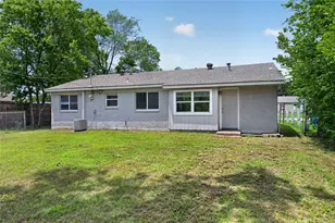 14206 Osage Dr, Balch Springs, TX 75180 - Photo 17