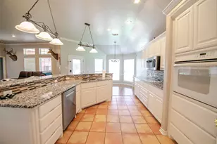 611 Fawn Trail, Tioga, TX 76271 - Photo 13