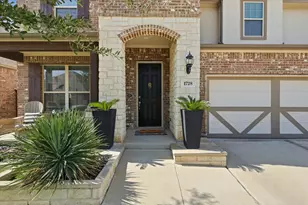 1728 Bellinger Dr, Fort Worth, TX 76052 - Photo 3