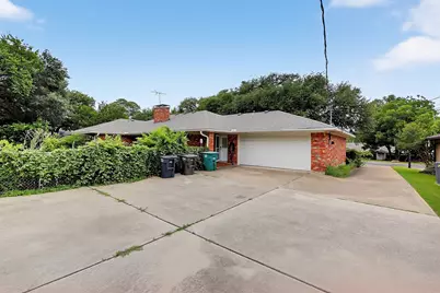 4213 Hildring Drive W, Fort Worth, TX 76109 - Photo 35