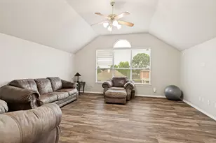 2185 Goliad Cir, Frisco, TX 75033 - Photo 17